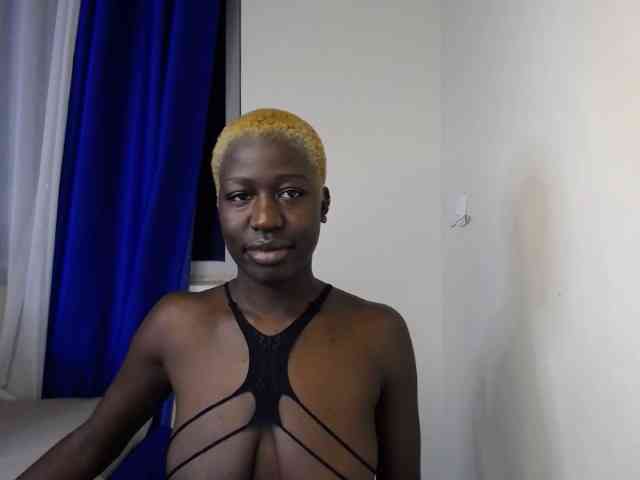KittySexxy webcam