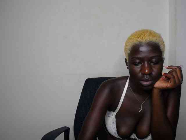 KittySexxy webcam
