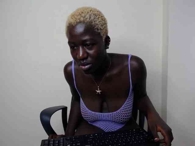 KittySexxy webcam