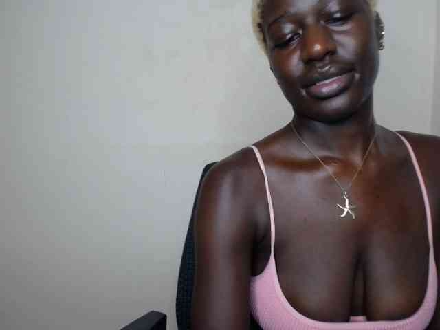 KittySexxy webcam