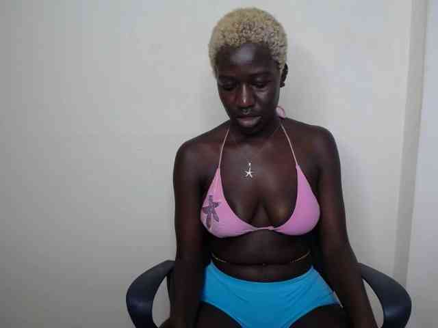 KittySexxy webcam