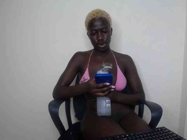 KittySexxy webcam