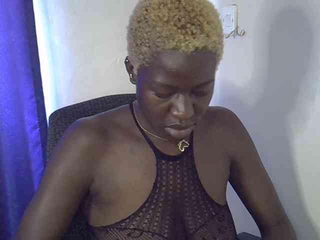 KittySexxy webcam