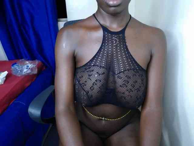 Model: KittySexxy