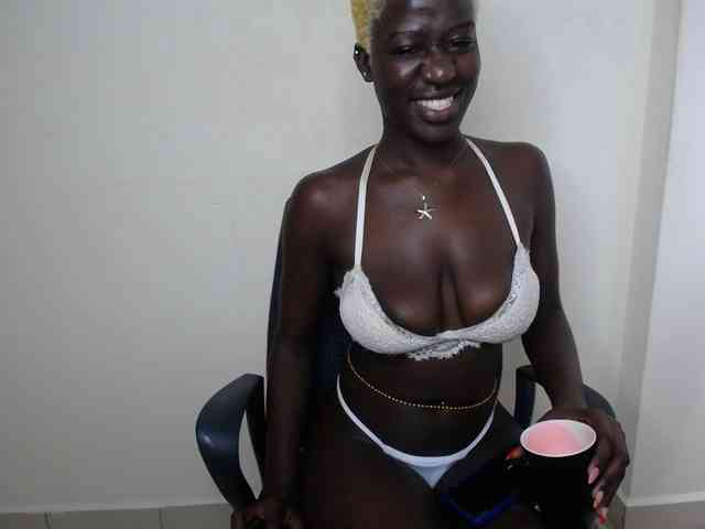 KittySexxy webcam