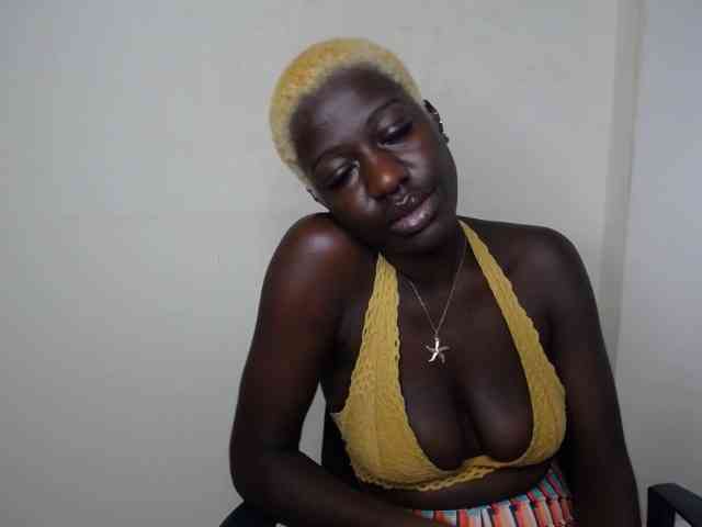 KittySexxy webcam