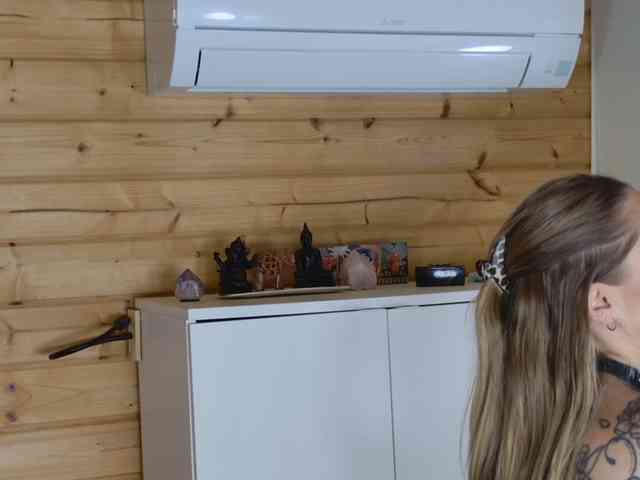 Jessica_Lux