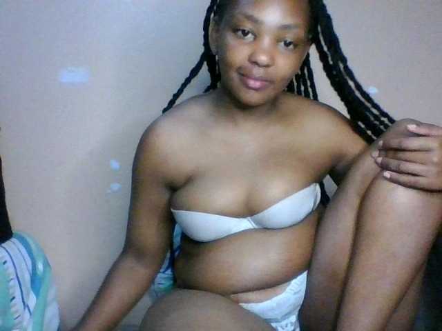 Summerdiva's BongaCams show and profile