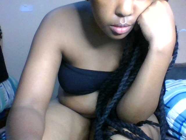 Summerdiva's BongaCams show and profile