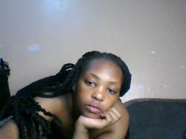 Summerdiva's BongaCams show and profile