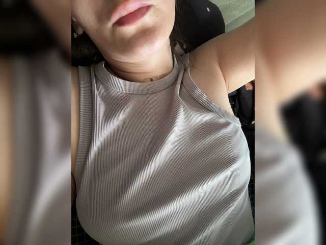 Cedma live cam on BongaCams