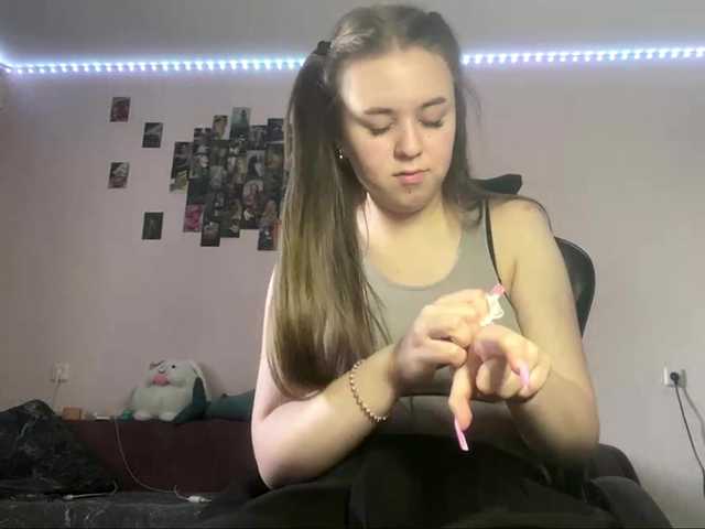 EvalynDetrick live cam on BongaCams