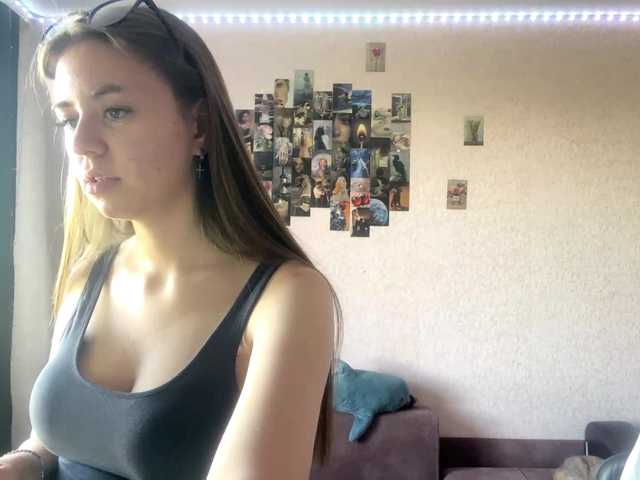EvalynDetrick live cam on BongaCams