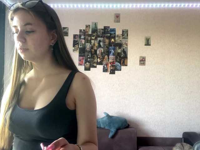 EvalynDetrick live cam on BongaCams