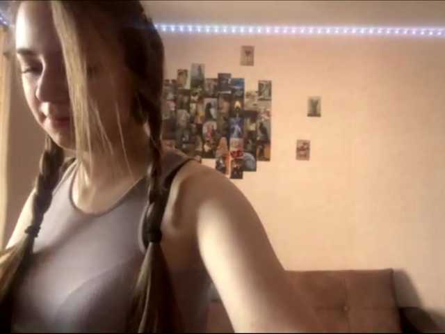 EvalynDetrick live cam on BongaCams