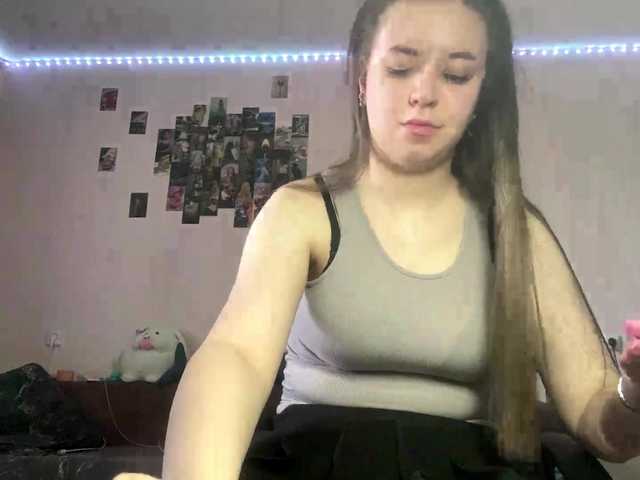 EvalynDetrick live cam on BongaCams