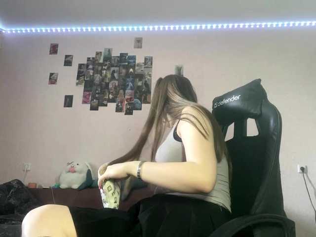 EvalynDetrick live cam on BongaCams