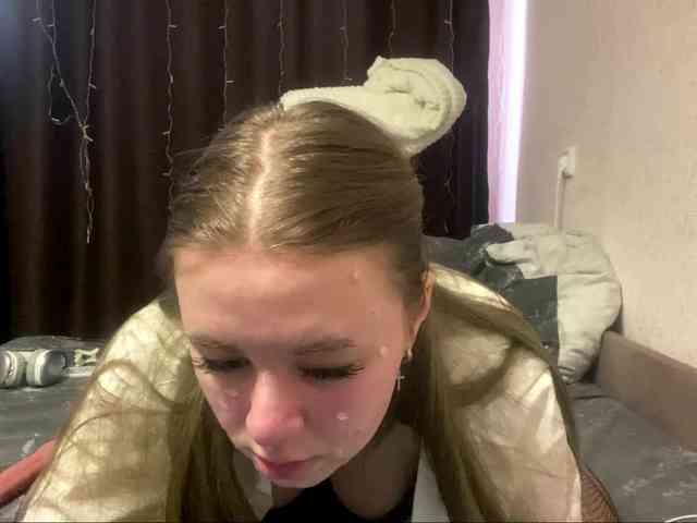 EvalynDetrick webcam