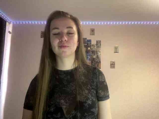 EvalynDetrick webcam