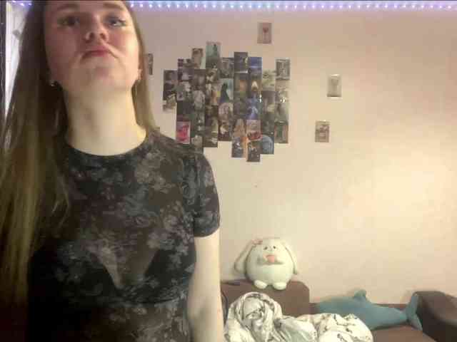 EvalynDetrick webcam