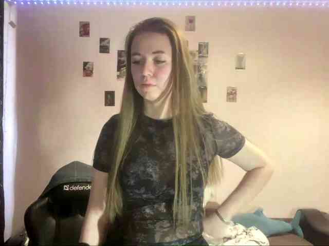 EvalynDetrick webcam