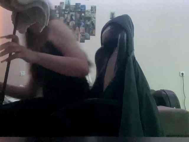 EvalynDetrick webcam