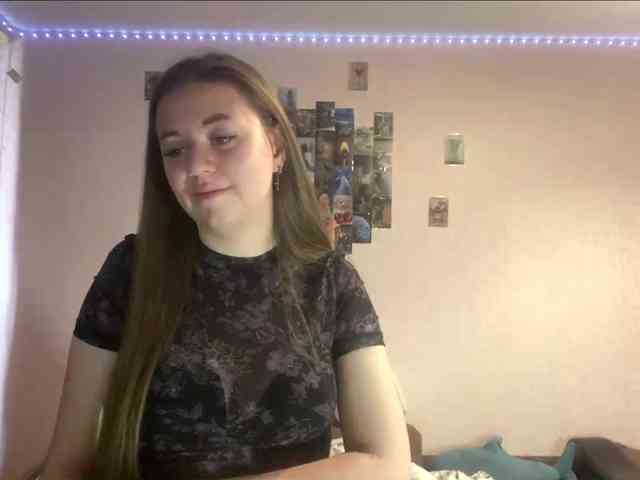 EvalynDetrick webcam