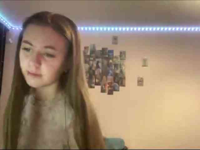 EvalynDetrick webcam