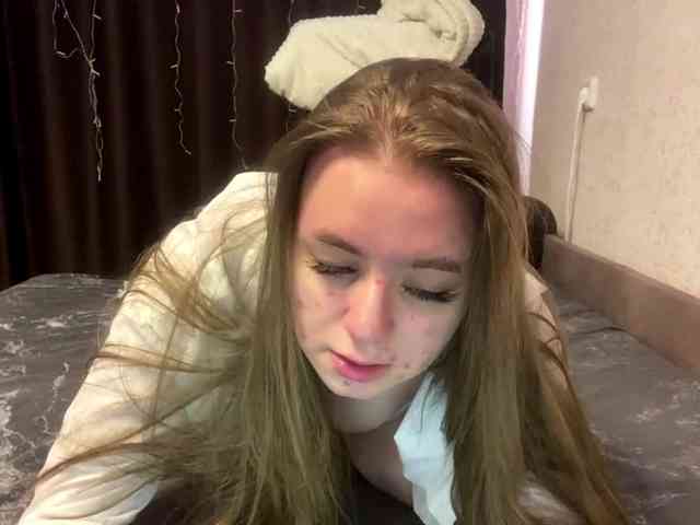 EvalynDetrick webcam