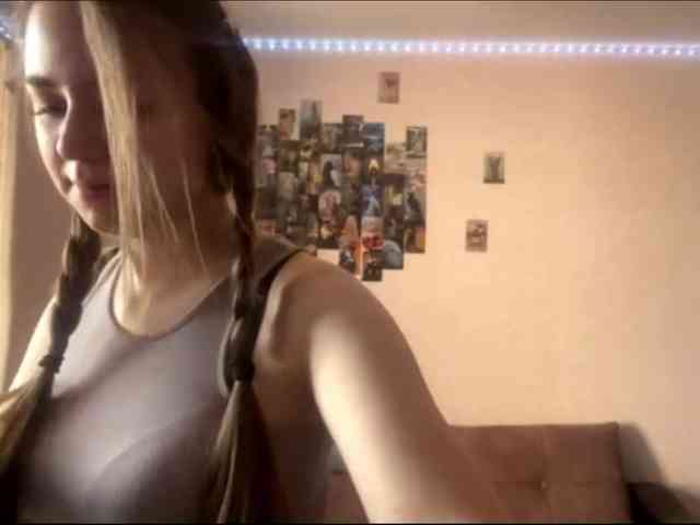 EvalynDetrick webcam