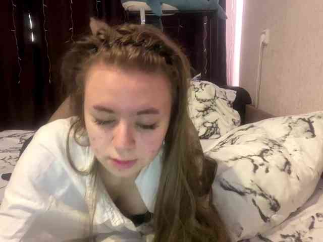 EvalynDetrick webcam