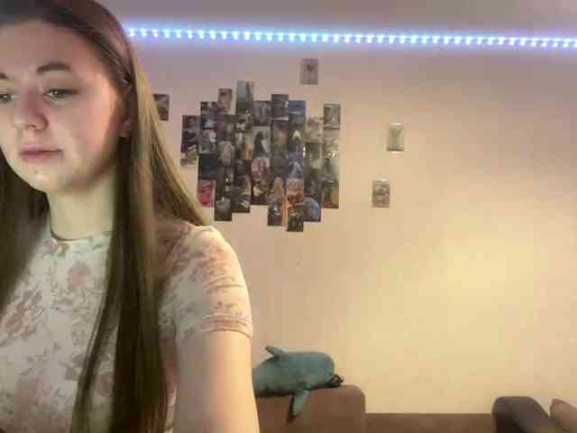 EvalynDetrick webcam