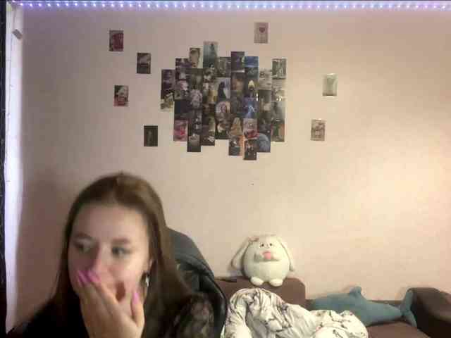 EvalynDetrick webcam