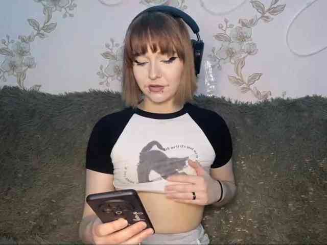 Model: TabethaSablea