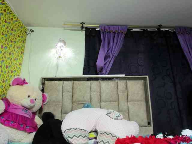 monike webcam
