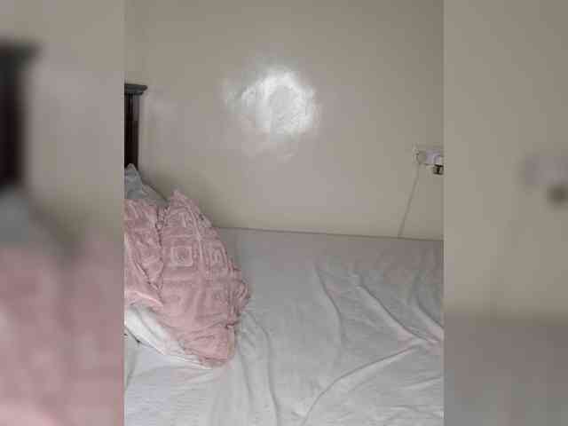Roundbootie webcam