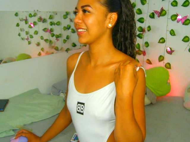 MalloryKim live cam on BongaCams