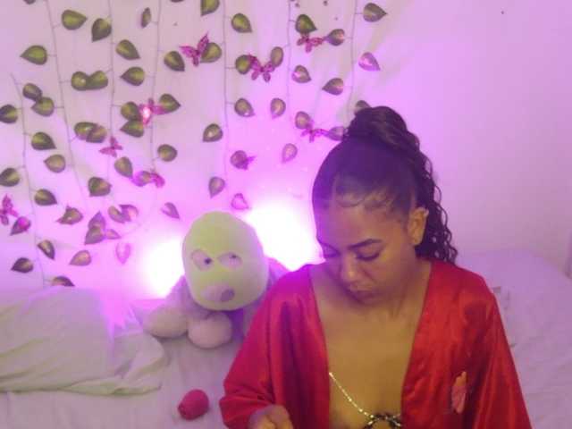 MalloryKim live webcam show