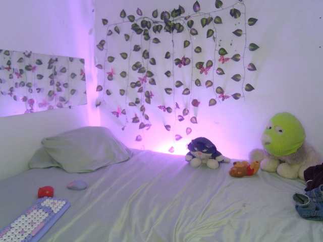 MalloryKim live cam on BongaCams