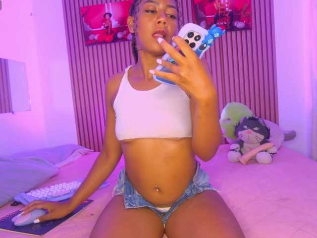 MalloryKim live cam on BongaCams