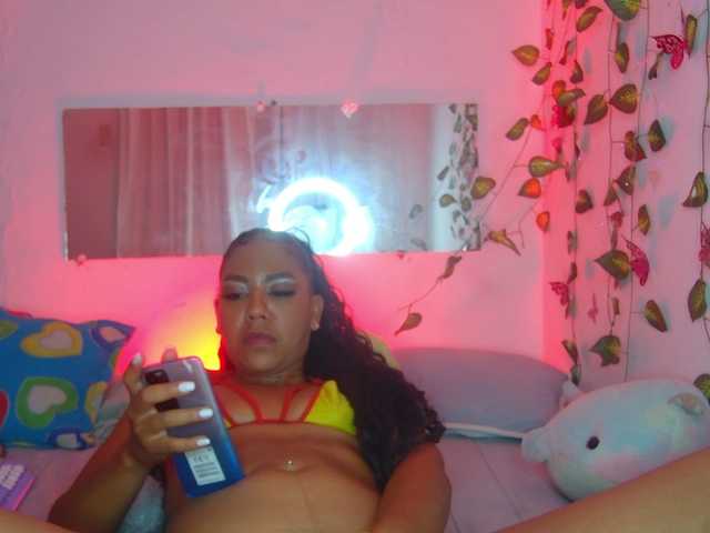 MalloryKim live cam on BongaCams