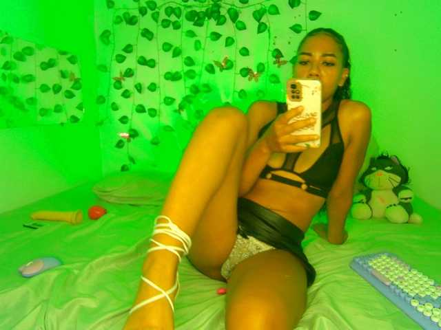 MalloryKim live cam on BongaCams