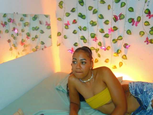 MalloryKim live cam on BongaCams