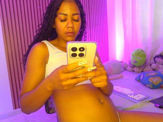 MalloryKim live cam on BongaCams