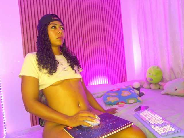 MalloryKim live cam on BongaCams
