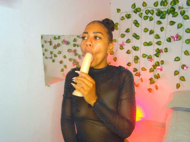 MalloryKim live cam on BongaCams