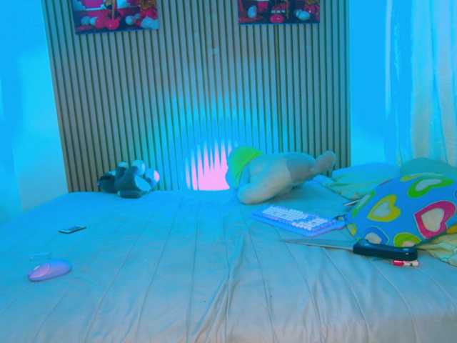 MalloryKim live cam on BongaCams