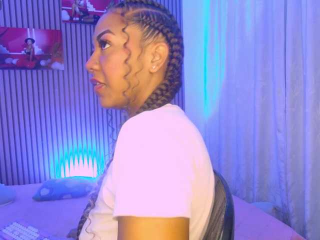 MalloryKim live cam on BongaCams