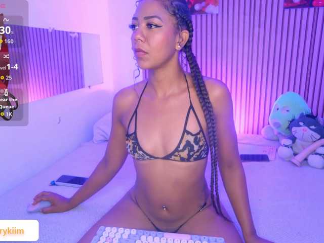 MalloryKim live cam on BongaCams