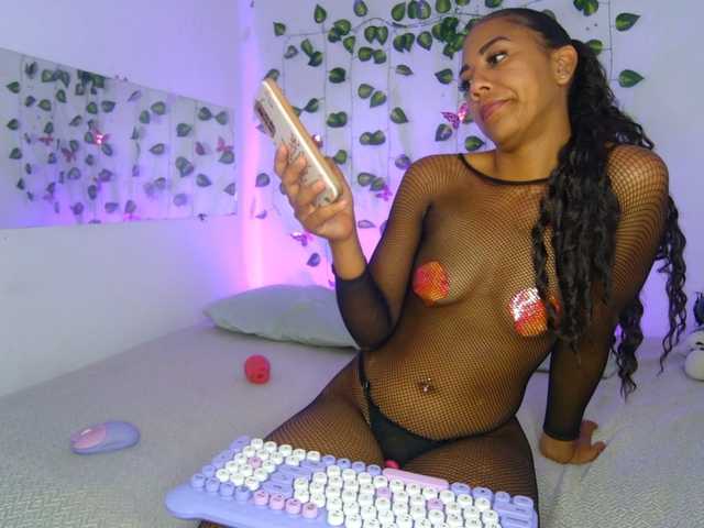 MalloryKim live webcam show